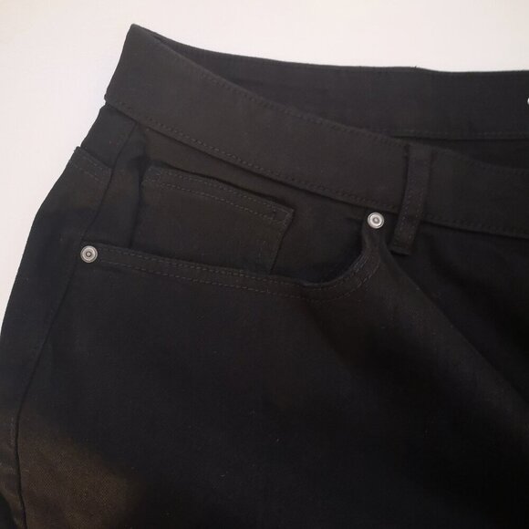 NWT DC Jeans Curvy Fit Ladies Size 32 Straight Leg Black Jeans - Picture 11 of 15